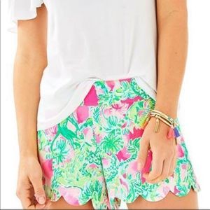 Lilly Pulitzer Dahlia Short in CATTY SHACK